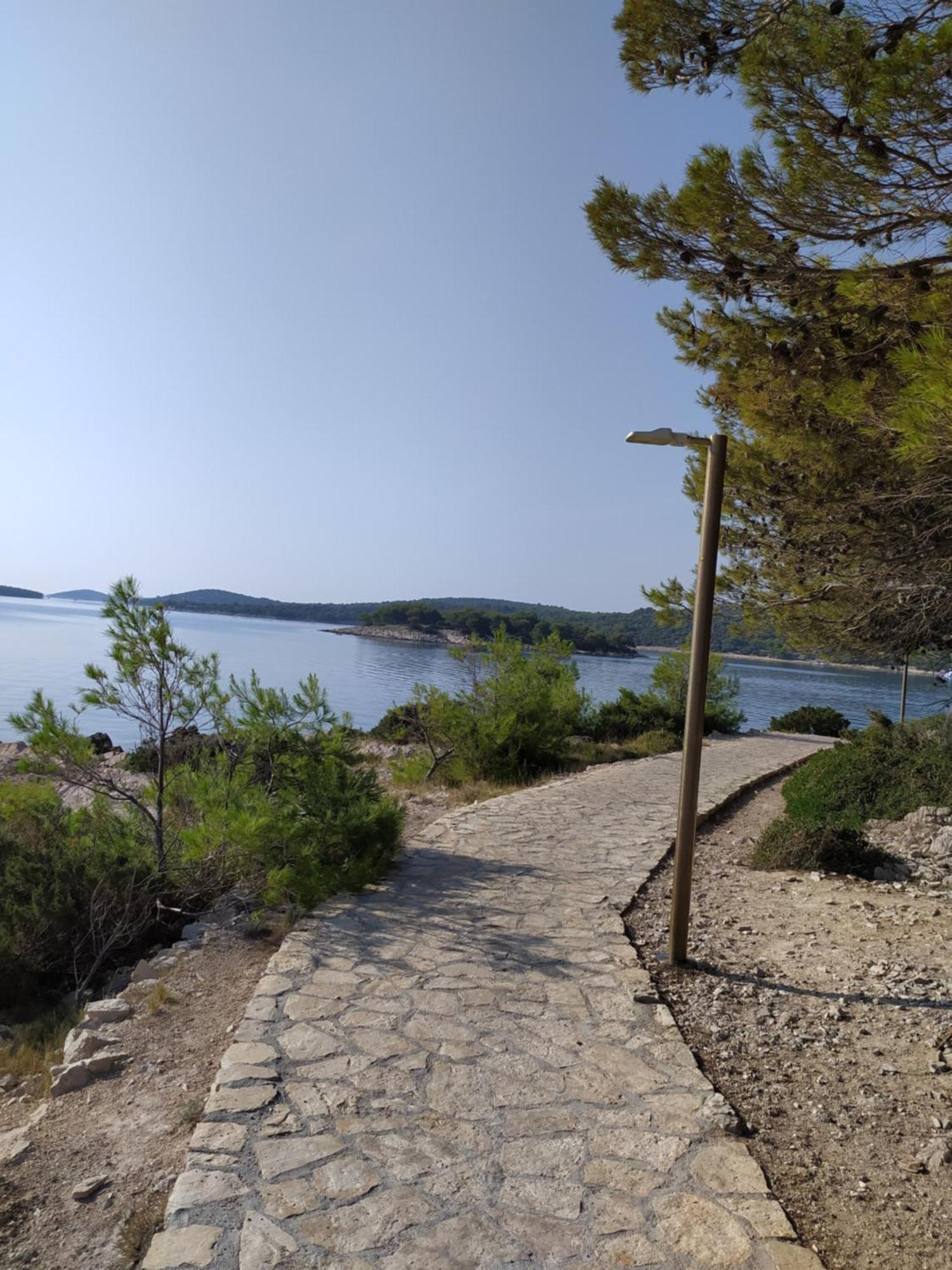 Villa Ines Езера Экстерьер фото