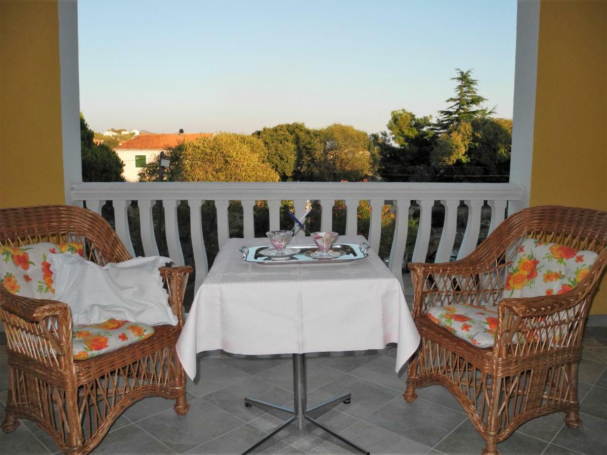 Villa Ines Езера Экстерьер фото